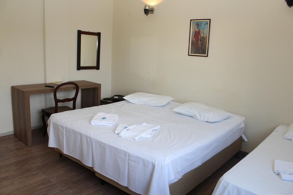Espigao Palace 3*